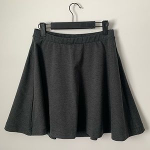 Old Navy Charcoal Gray Skater Skirt Ponte Knit Stretch
